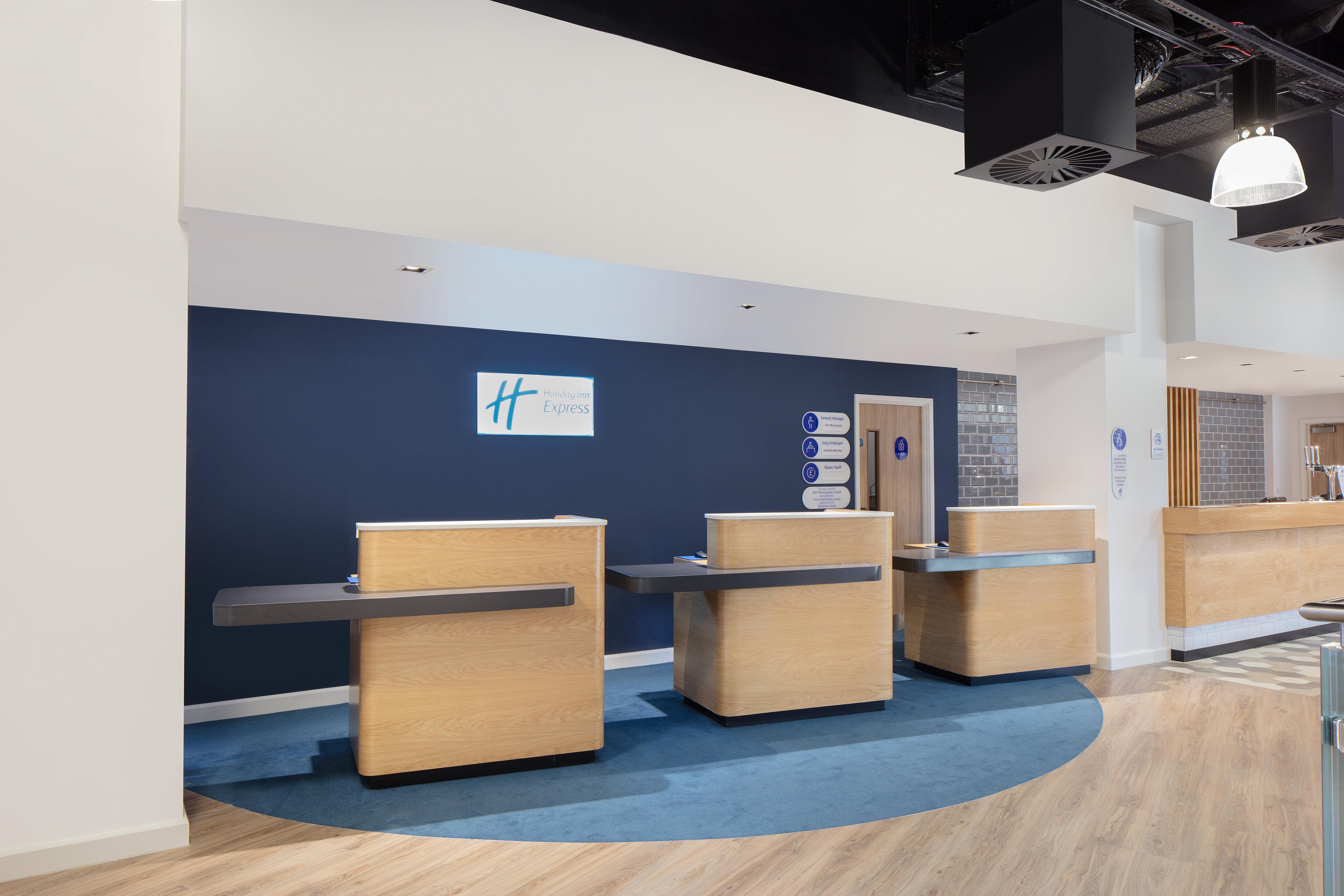 Holiday Inn Express - Birmingham - City Centre By Ihg Exterior photo